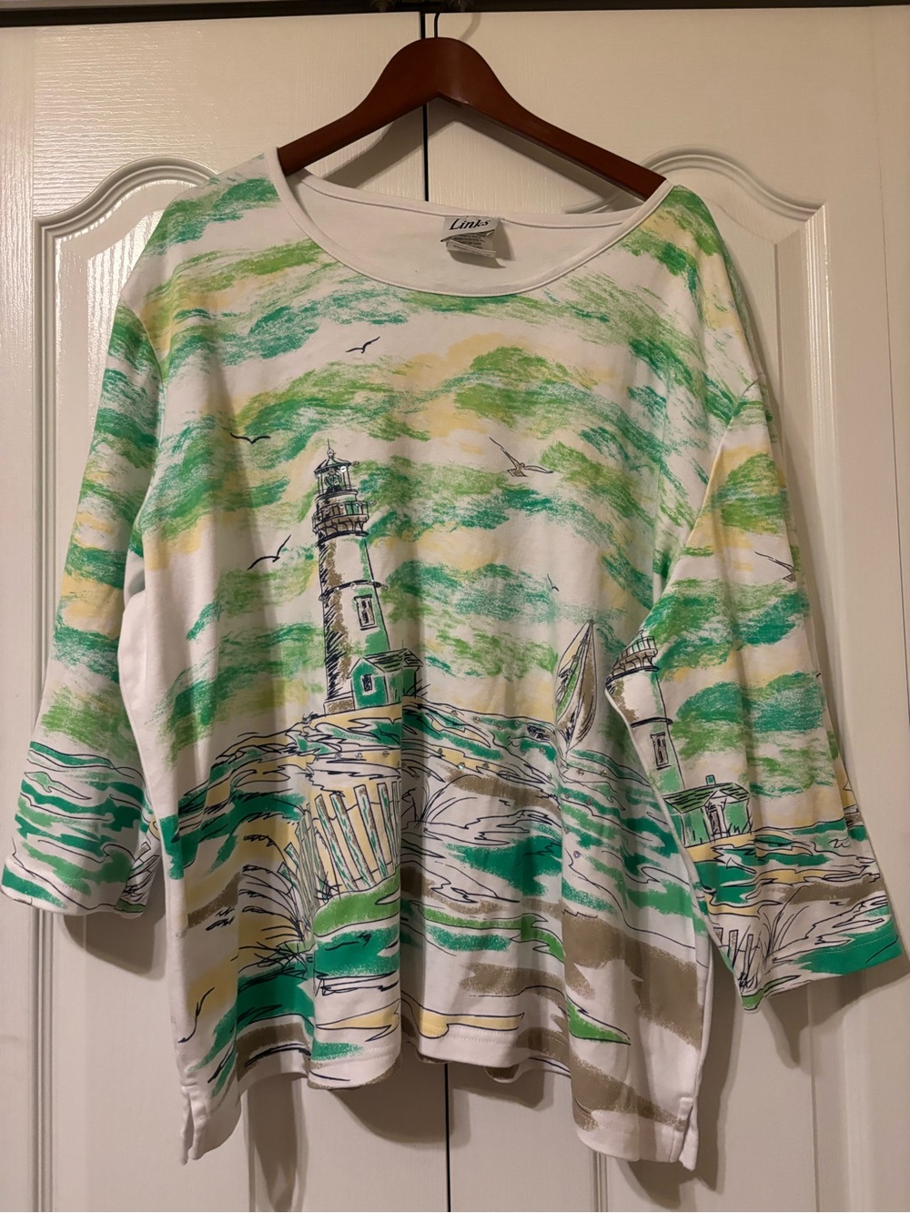 Link White Green Yellow Scenic Lighthouse Print Women's Top
